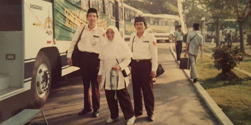 Menag Lukman Hakim Saifuddin menjadi petugas haji