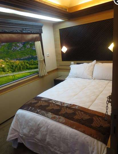 kereta wisata