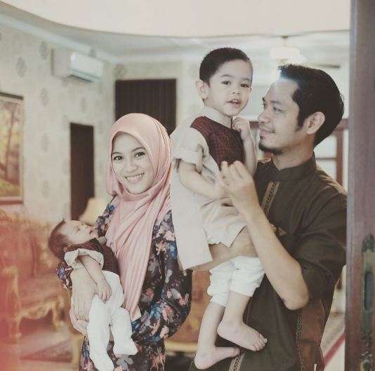 keluarga dude harlino