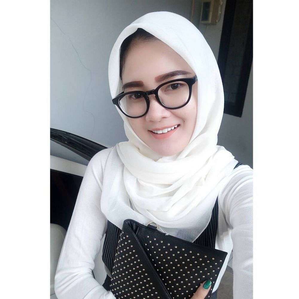 Nella Kharisma