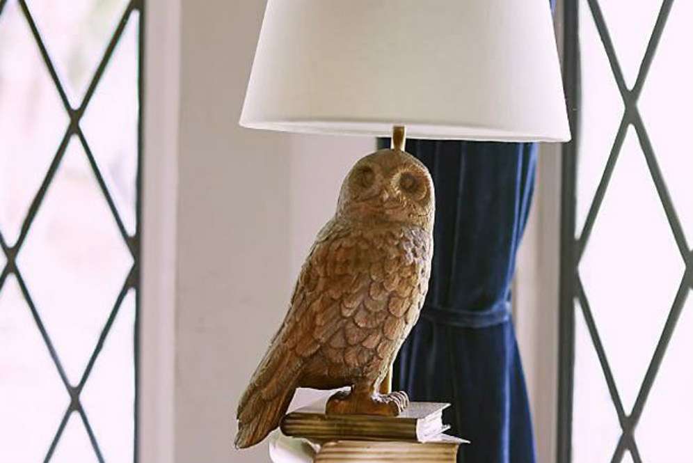 Lampu meja bentuk Hedwig Lampu meja bentuk Hedwig