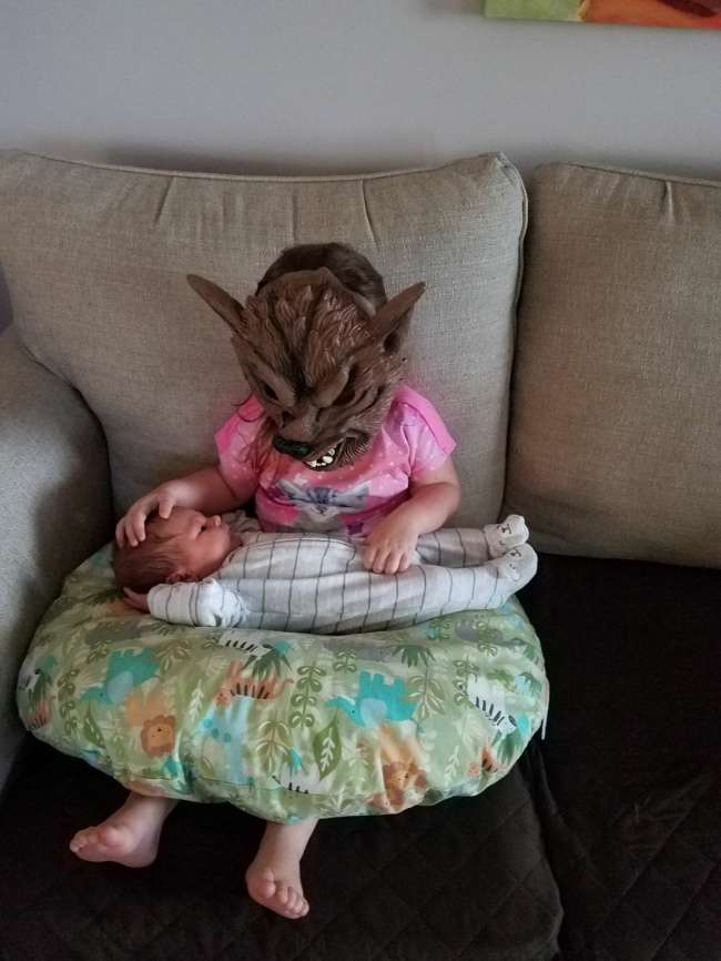 Kakak Adik