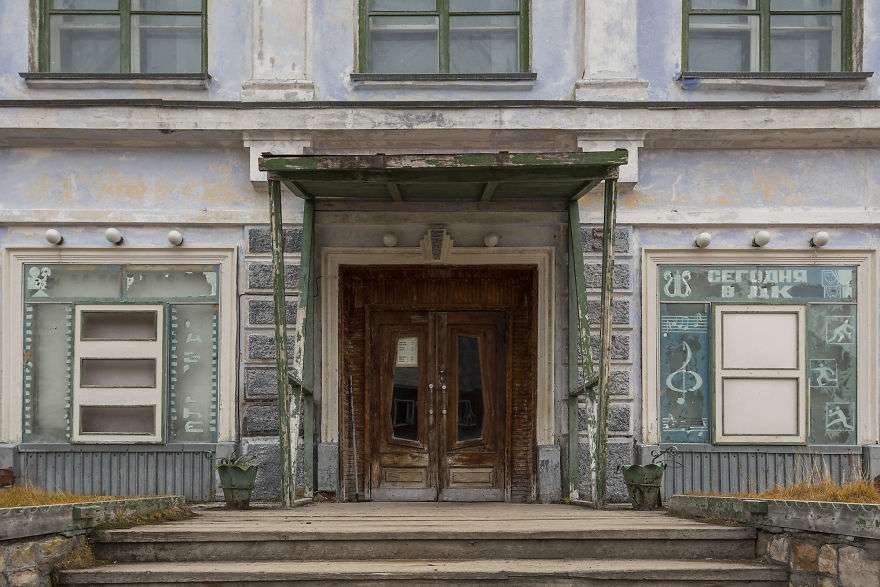 pyramiden