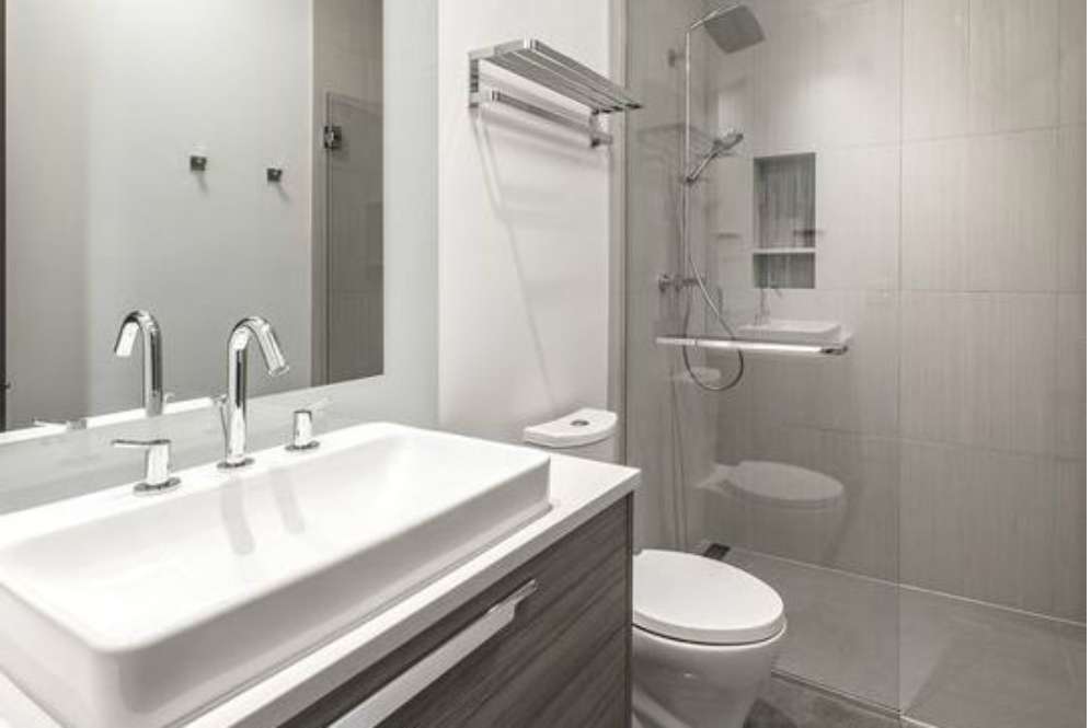 Shower gaya modern Shower gaya modern