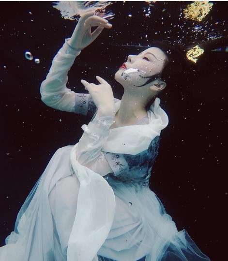 Instagram yoling.liu