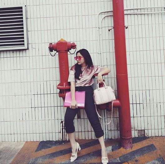 Prilly Latuconsina outfit kampus