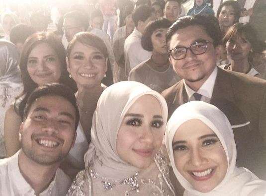 zaskia sungkar