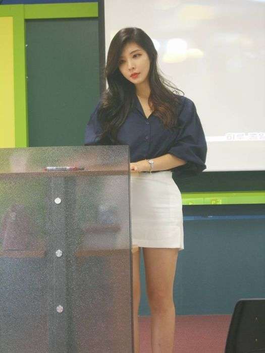 Dosen Cantik Dosen Cantik