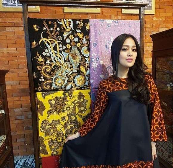 Gracia Indri