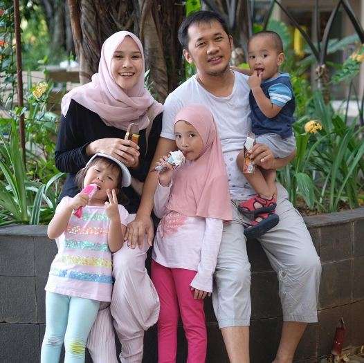 zaskia mecca dan anak