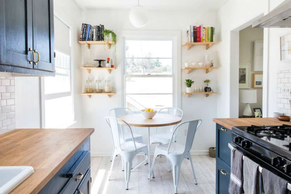 Rak cantik di dapur