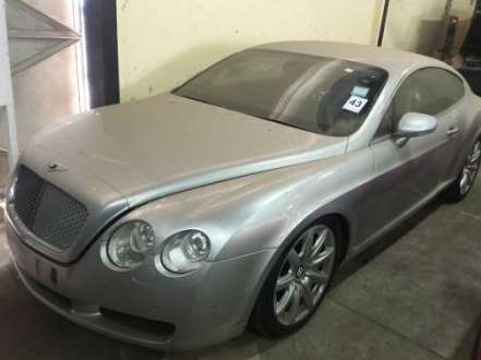 Lelang Mobil Mewah