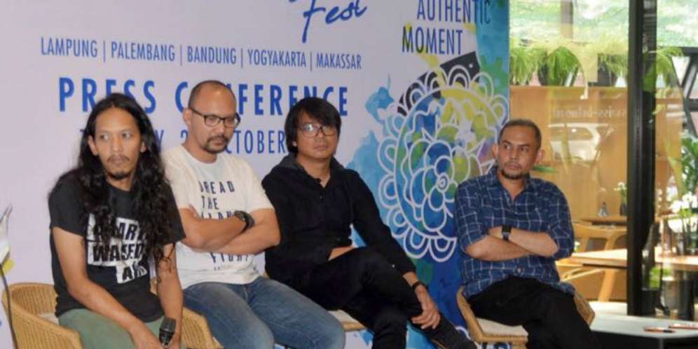 konferensi pers band padi