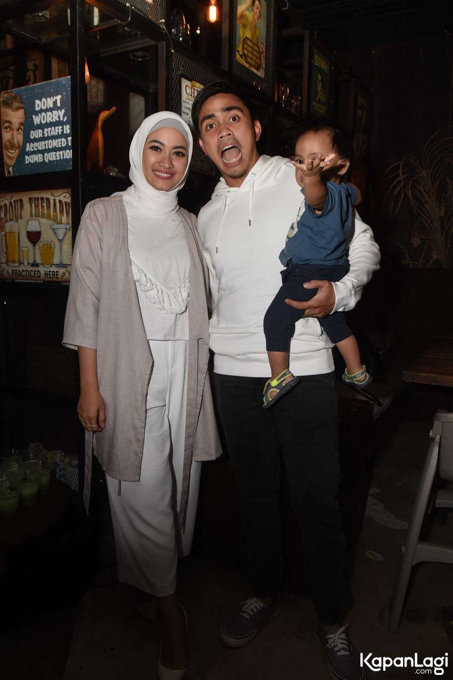 ayu dan ditto