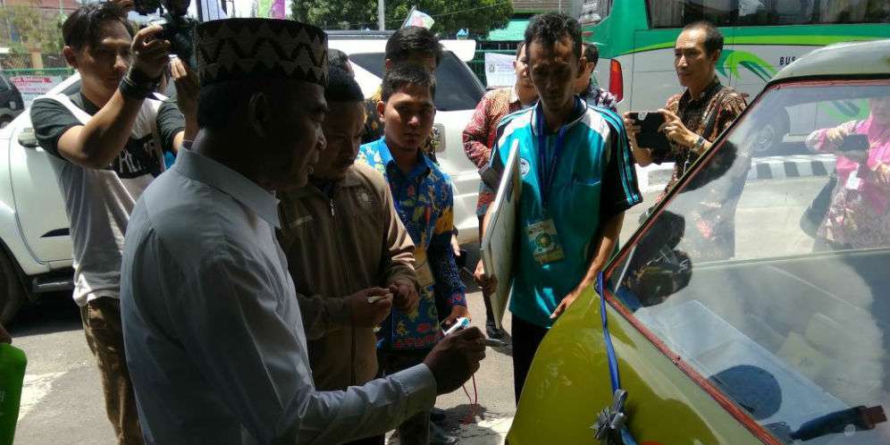 Mendikbud Muhajir Effendi