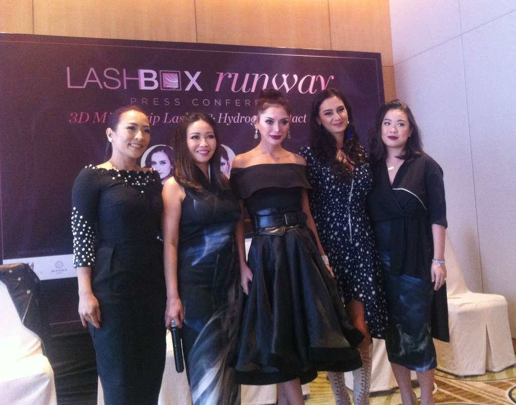 Launching Lashbox Runway 3D Mink Lashes x Hydrogel Lenses