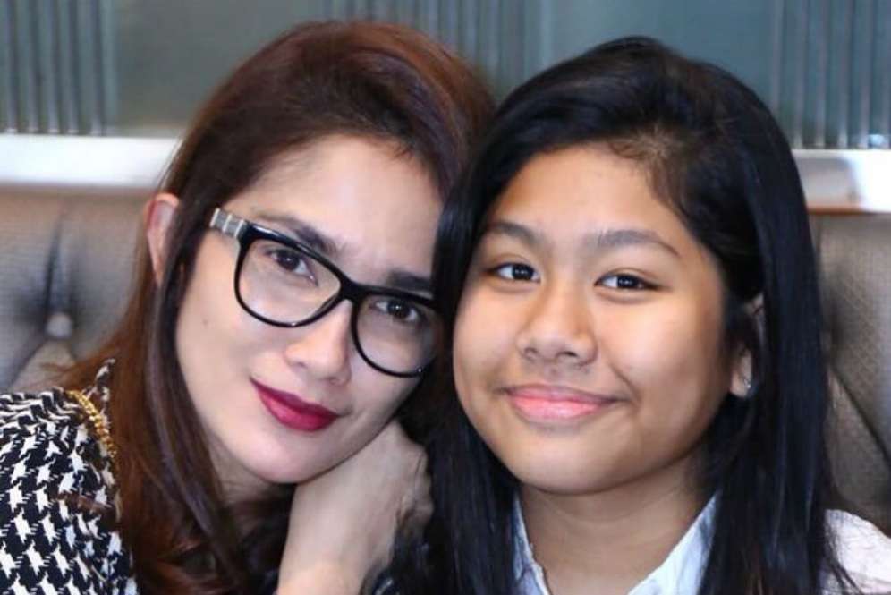 Ussy dan Amel