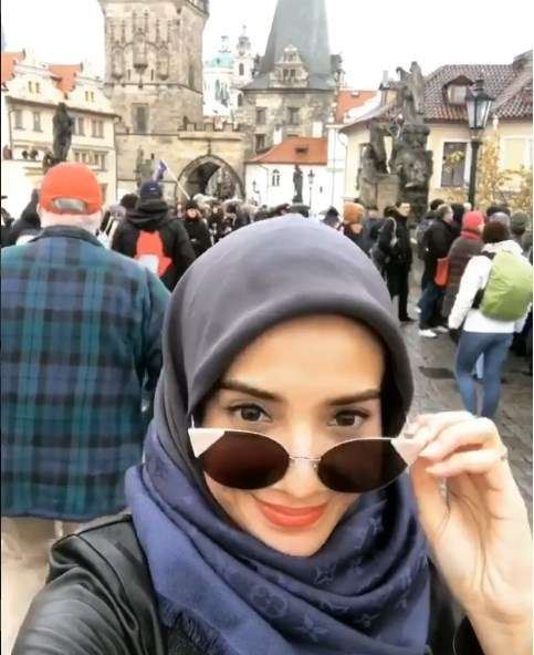 zaskia sungkar zaskia sungkar