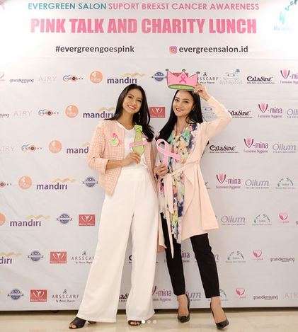 Ririn Ekawati dan Rini Yulianti