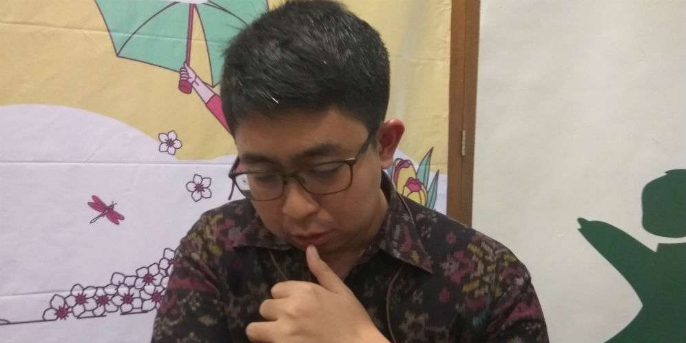Staf Direktorat HAM dan Kemanusiaan Kemlu Dino Anggara