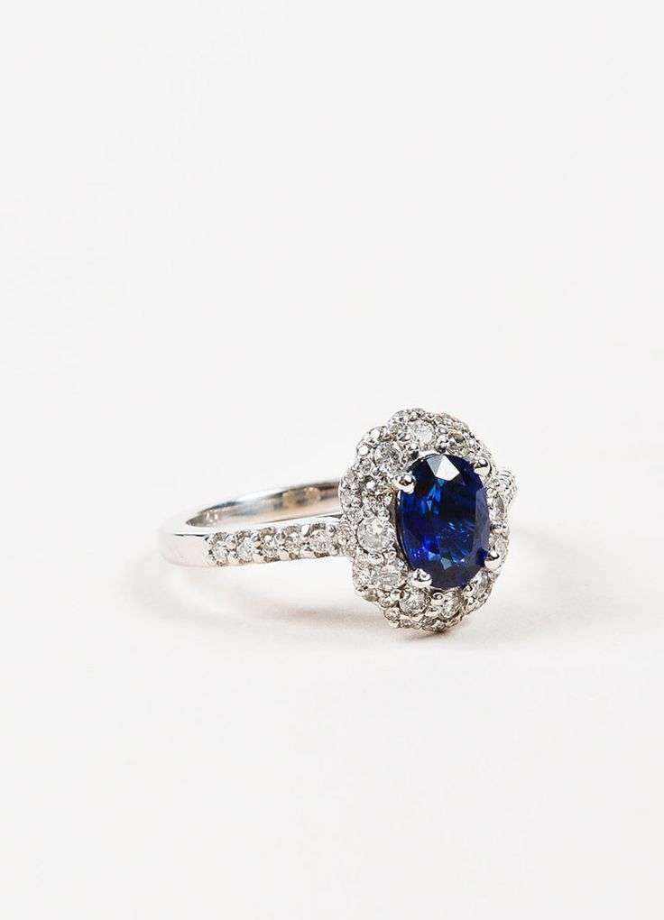 Cincin pertunangan Kate Middleton