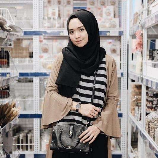 Instagram.com/dinidjoemiko