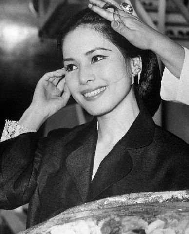 Ratna Sari Dewi Soekarno