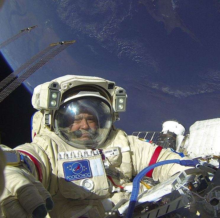 Astronot