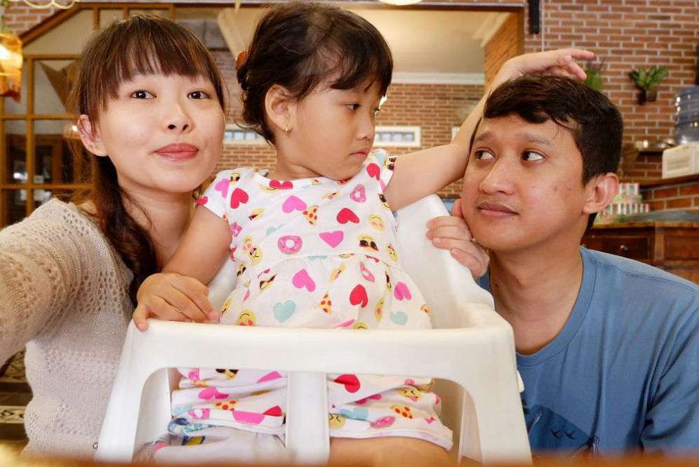 Grace Melia, Ubi dan Adit