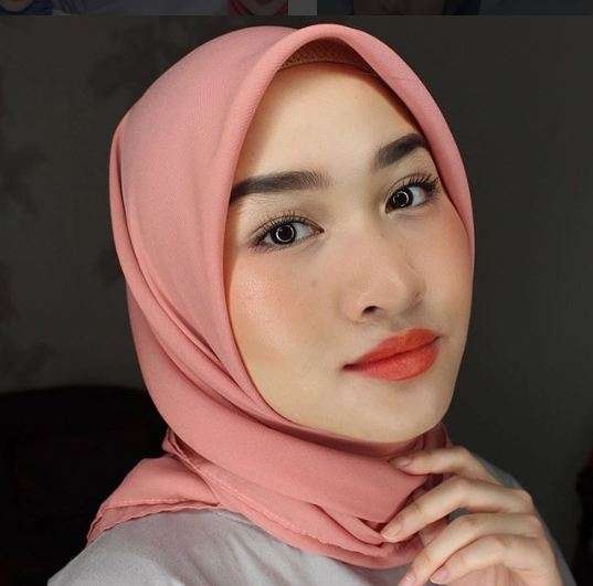 Instagram.com/kiaraleswara