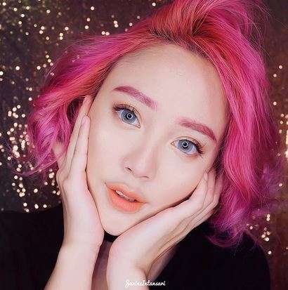 janine beuaty vlogger