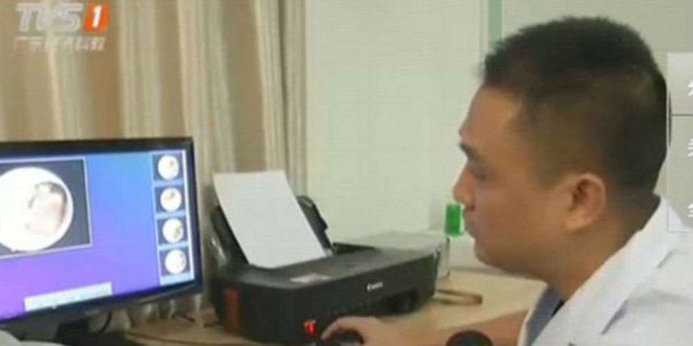 Dokter yang memeriksa Li