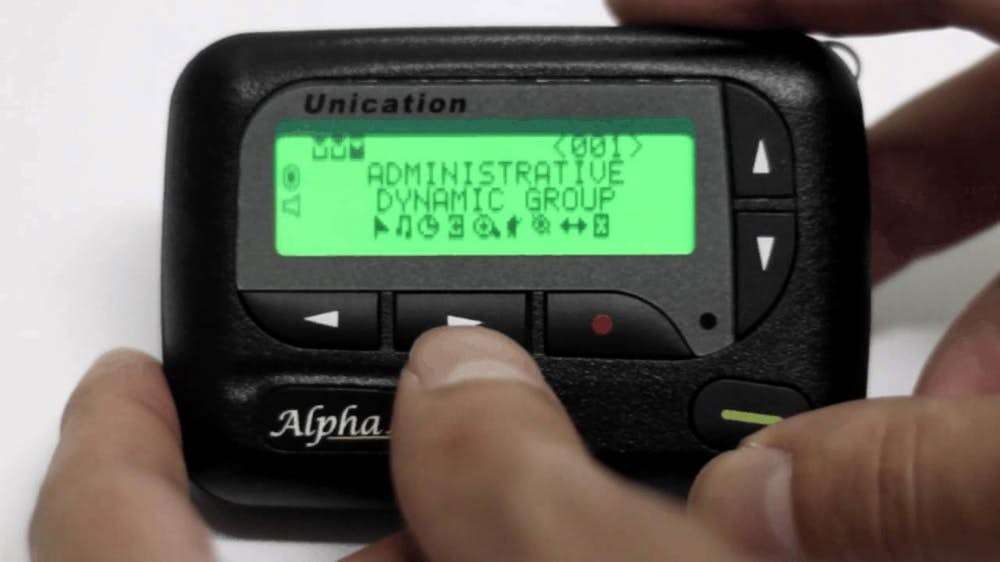 Gaya Pacaran Anak 90an