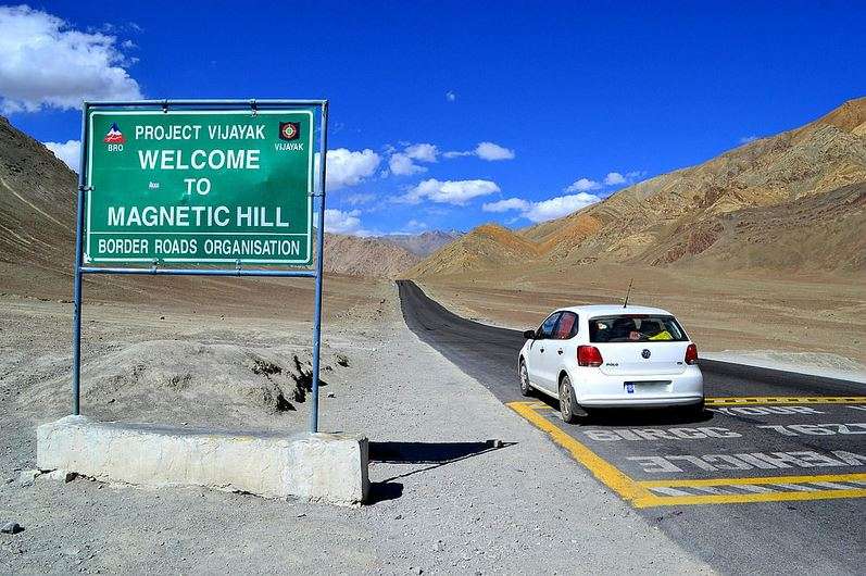 Tanpa Gravitasi Tanpa Gravitasi