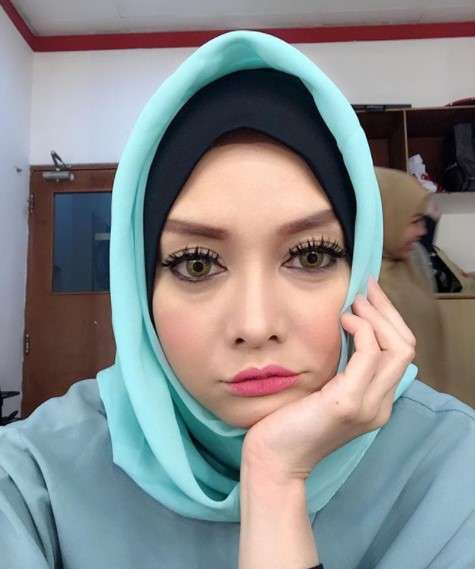 Terry Putri Terry Putri