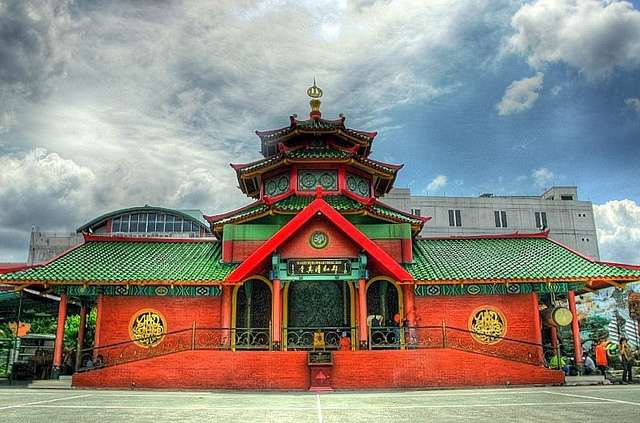 masjid surabaya