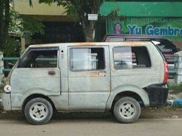 Tak heran harganya murah banget.