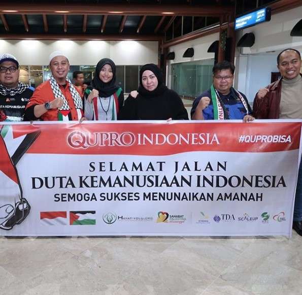 Melly Goeslaw ke Palestina