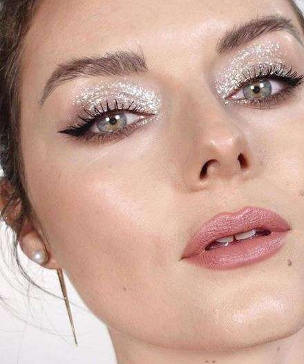 makeup metalik