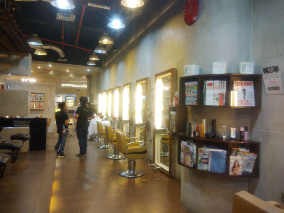 One Piece Hair Studio