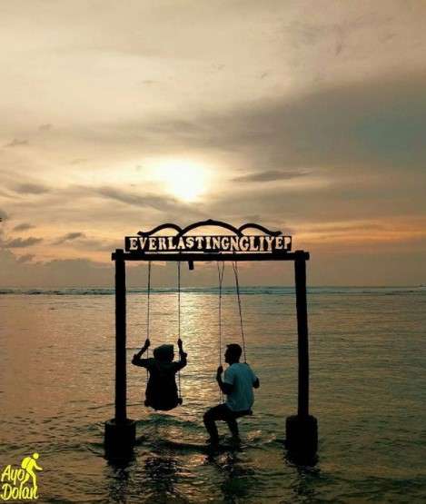 foto liburan romantis