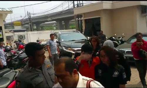 Jennifer Dunn di Puslabfor Mabes Polri