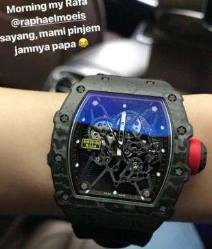 Jam tangan Richard Mille seri Rafael