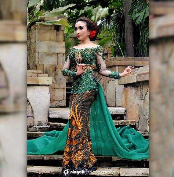 Roro Fitria