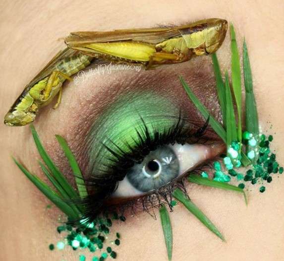 Instagram @butterflyjasmine49 Instagram @butterflyjasmine49