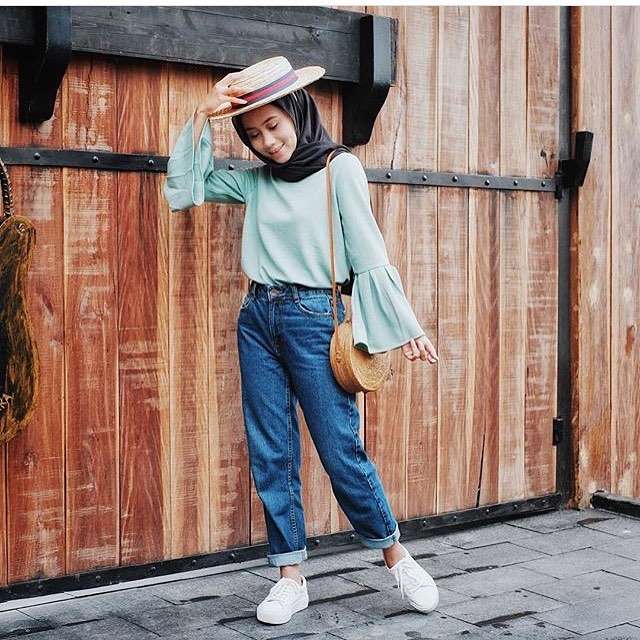 high waist jeans