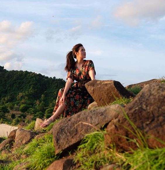 Raisa traveling