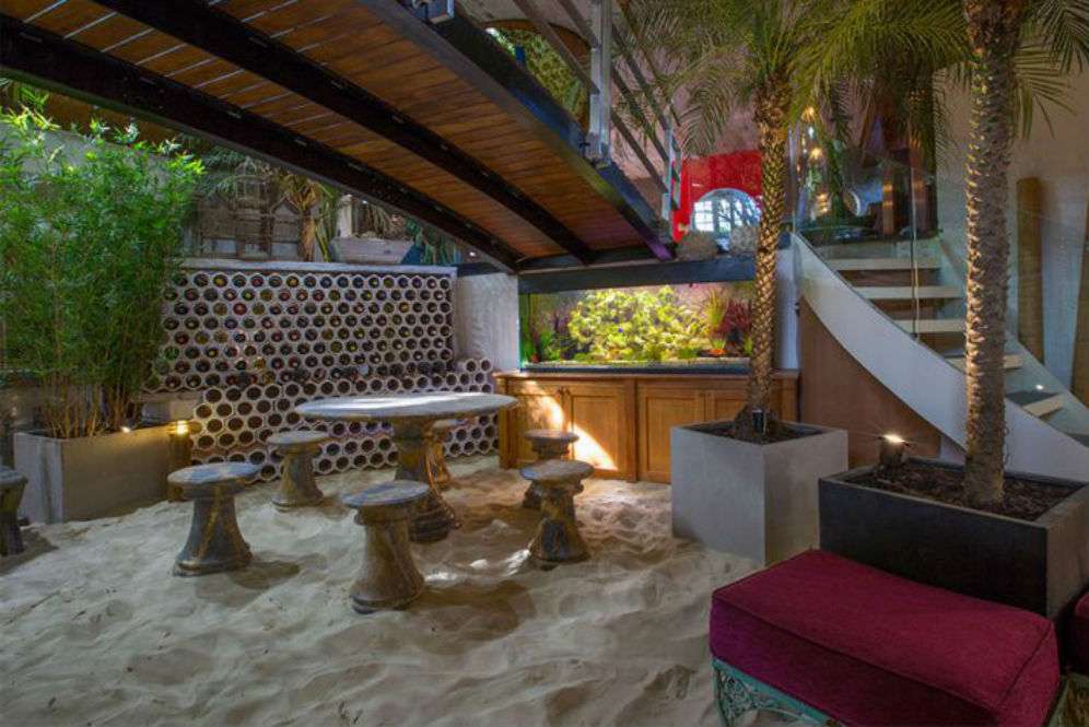 Area pasir di Chalet Swiss
