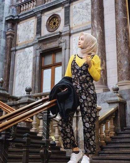 Indah nada puspita Indah nada puspita