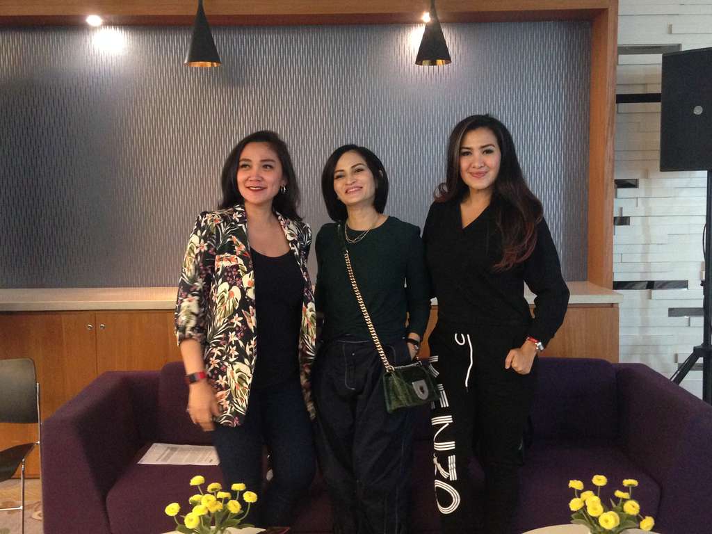 Liza Natalia Liza Natalia